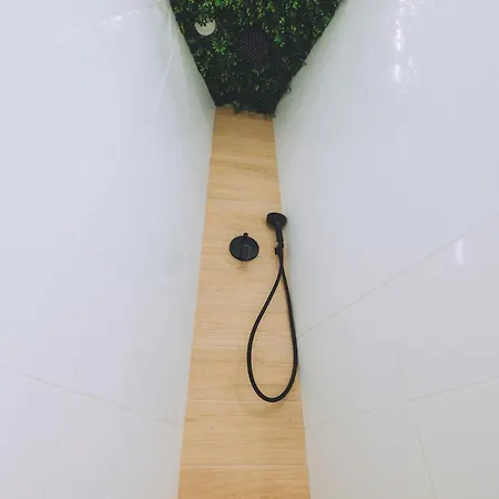 Tropical Chill * Budapest