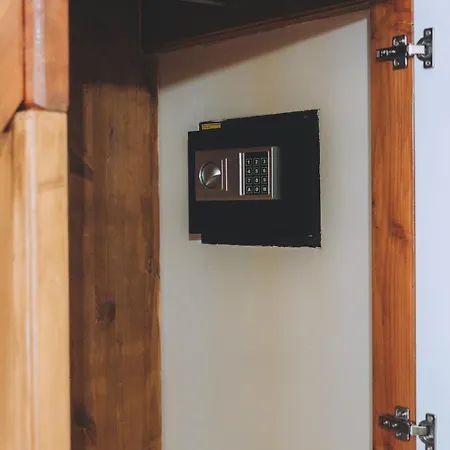 Tropical Chill * Budapest