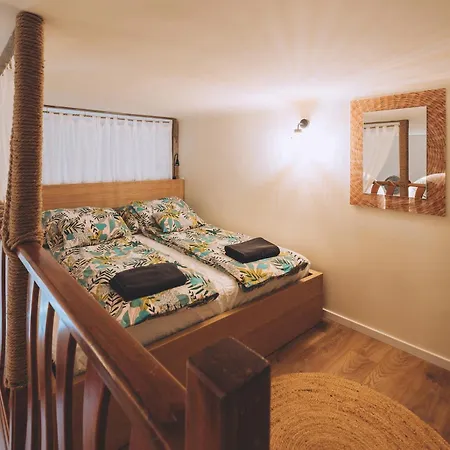 Tropical Chill Apartment Budapest