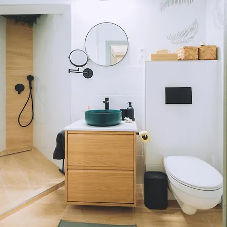 Tropical Chill * Budapest